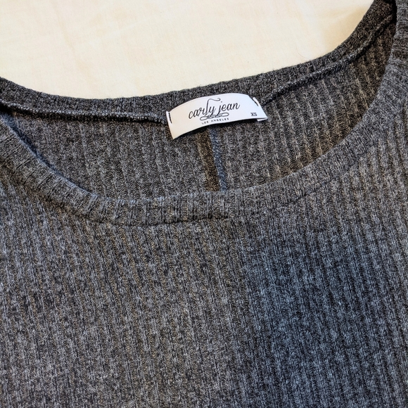 Carly Jean Los Angeles dark gray tunic sweater - Picture 2 of 4